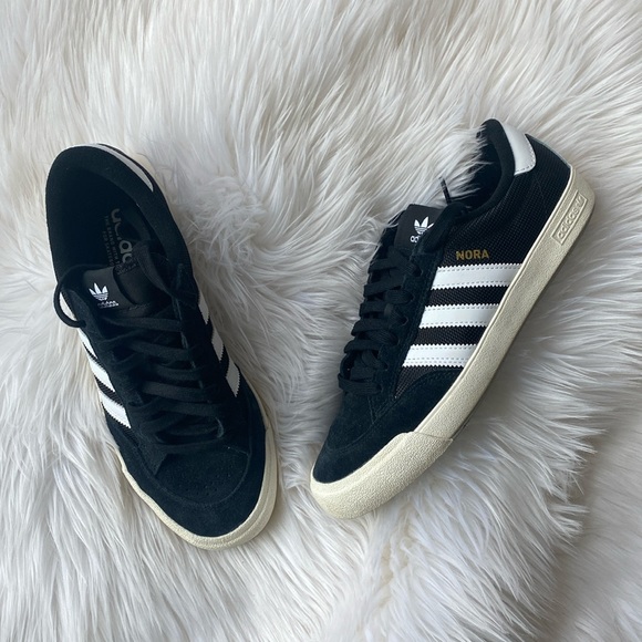 adidas Other - 🔥ADIDAS NORA black white m7.5
